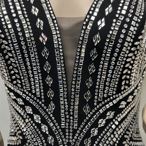 MON CHERI Ellie Wilde Halter neck glass beads formal mermaid long gown - Picture 10 of 14